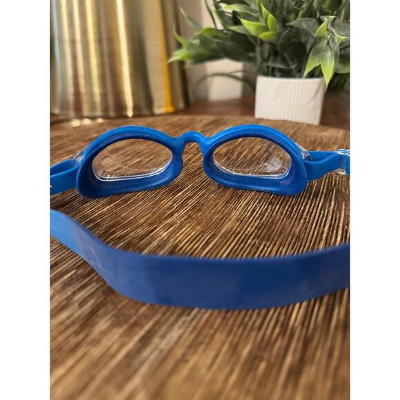 Speedo goggles - Picture 3 of 4